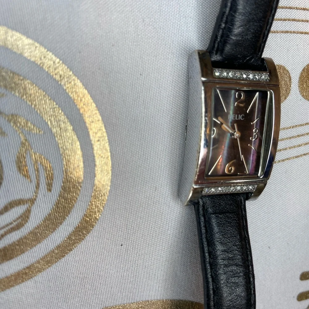Relic Women's Black and Silver Watch